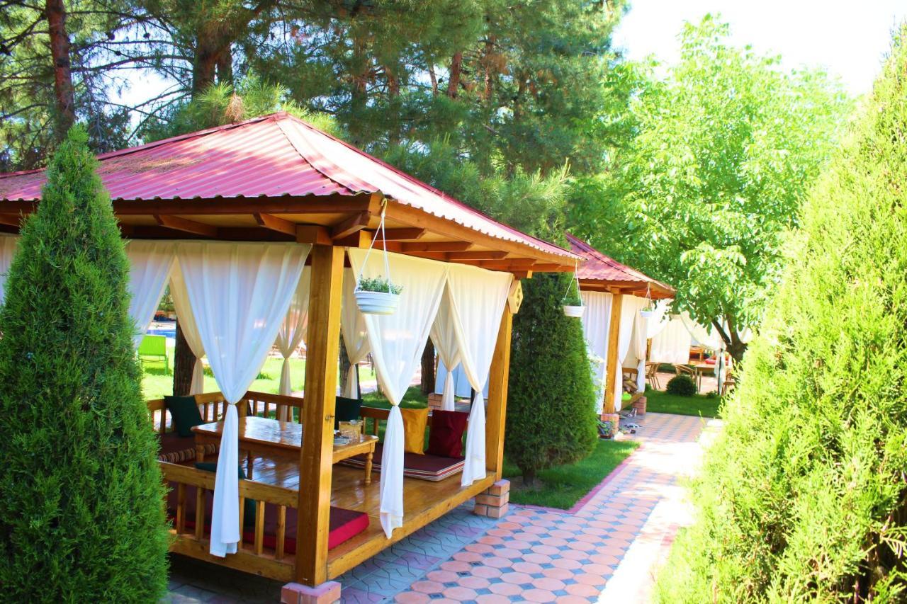 Kum Hotel Grace Garden מראה חיצוני תמונה